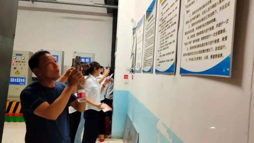 华城物业 党建引领促发展，学习交流共进步——记物业同行来参观交流活动